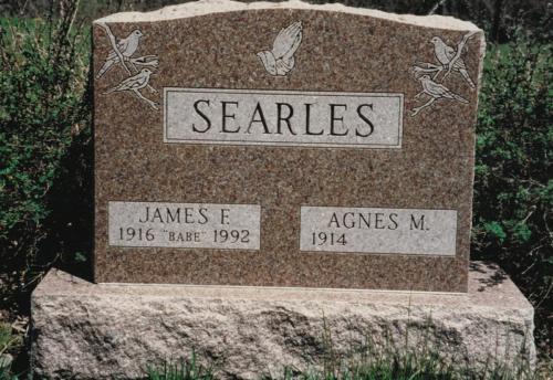 searles-monument