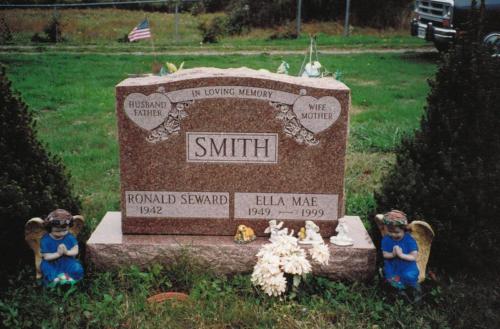 smith-rose-monument